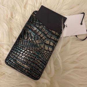 Beautiful New With Tag Brahmin Card Holder!!!